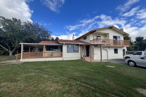 Photo of property in 210 Bruce Road, Levin, 5510