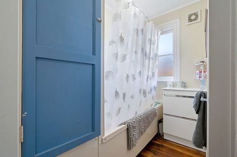 Photo of property in 21 Albert Street, Masterton, 5810