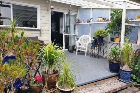 Photo of property in 26 Smith Street, Waverley, 4510