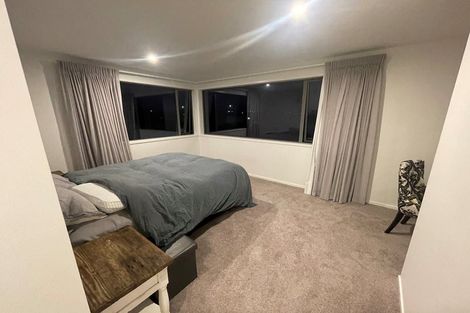 Photo of property in 52 Siren Street, Wainui, 0932