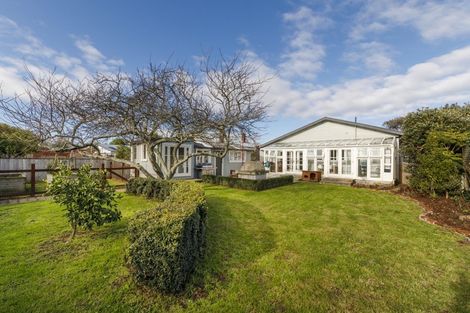 Photo of property in 31 Beresford Street, Takaro, Palmerston North, 4410