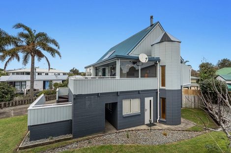 Photo of property in 172 Harbour Road, Ohope, 3121