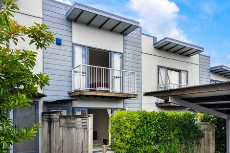 Photo of property in 18/8 Soljak Place, Mount Albert, Auckland, 1025