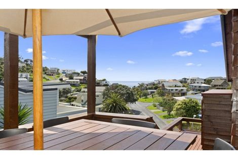 Photo of property in 25 Tapeka Road, Russell, 0202