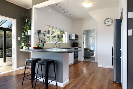 Photo of property in 279 Hampden Street, Nelson South, Nelson, 7010