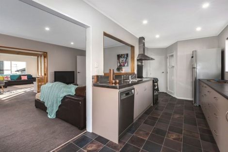 Photo of property in 92 Conclusion Street, Ascot Park, Porirua, 5024