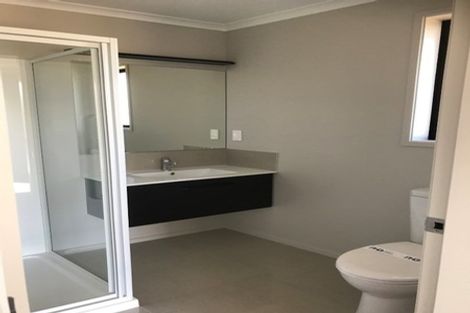 Photo of property in 69 Sentinel Avenue, Omokoroa, 3114