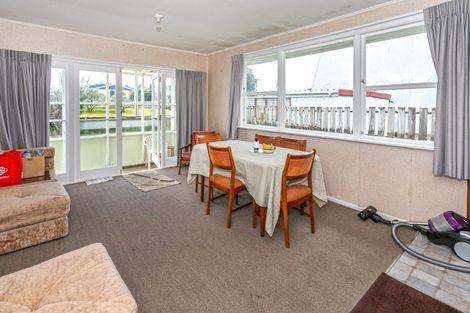 Photo of property in 106 Tamaki Road, Whangamata, 3620