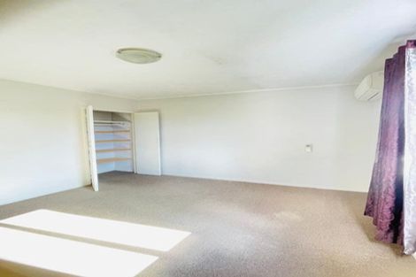 Photo of property in 1/26 Ludlow Terrace, Totara Vale, Auckland, 0627