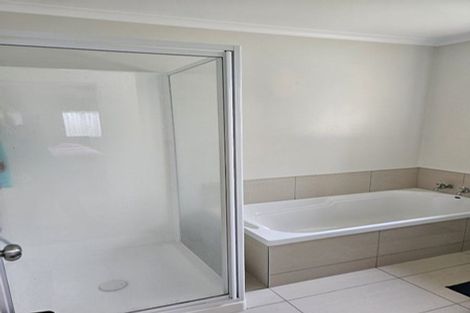 Photo of property in 9 The Palms, Rototuna, Hamilton, 3210