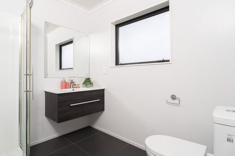 Photo of property in 36 Havana Rise, Grenada Village, Wellington, 6037