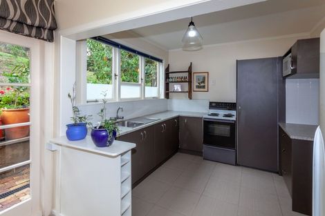 Photo of property in 107 Brunton Crescent, Thames, 3500