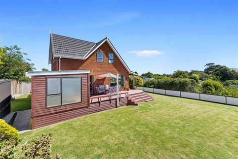 Photo of property in 77 Aorangi Road, Paraparaumu, 5032