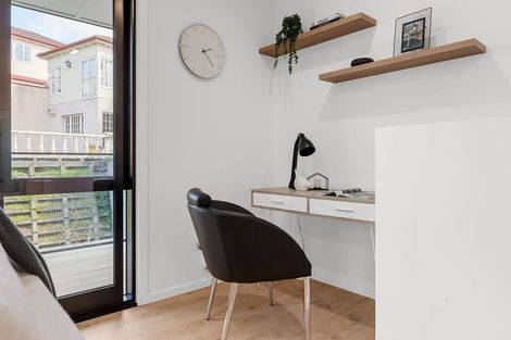 Photo of property in 143 Clarence Street, Hamilton Lake, Hamilton, 3204