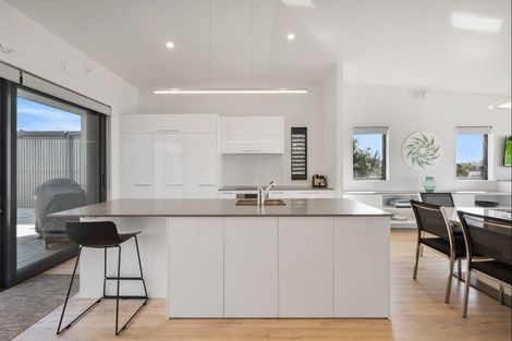 Photo of property in 31 Taranga Road, Langs Beach, Waipu, 0582