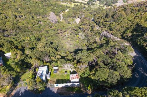 Photo of property in 1 Waikawau Beach Road, Waikawau, Coromandel, 3584
