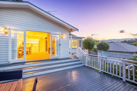 Photo of property in 11 Brougham Street, Nelson South, Nelson, 7010