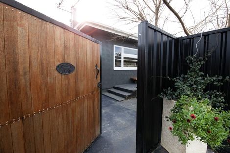 Photo of property in 15 Puketapu Road, Taradale, Napier, 4112