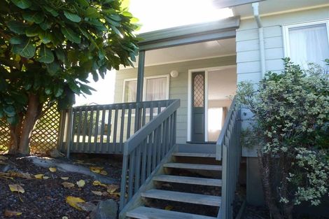 Photo of property in 14 Gosford Drive, Botany Downs, Auckland, 2010