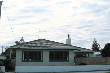 Photo of property in 39 Moana Street, Otaki Beach, Otaki, 5512