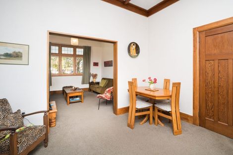 Photo of property in 7 Albert Street, Palmerston North, 4414