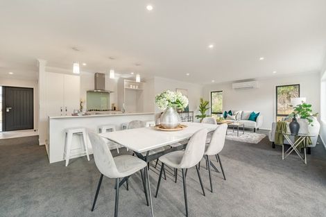 Photo of property in 15 Te Awa Rere Grove, Stokes Valley, Lower Hutt, 5019