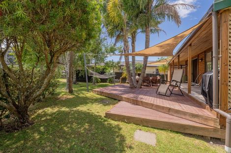 Photo of property in 12 Cathedral Court, Hahei, Whitianga, 3591