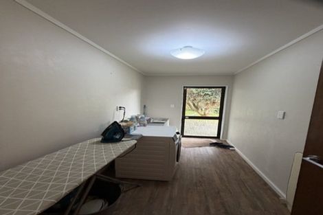 Photo of property in 61 Karina Road, Merrilands, New Plymouth, 4312