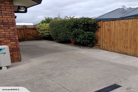 Photo of property in 11 Geneva Terrace, Kelvin Grove, Palmerston North, 4414