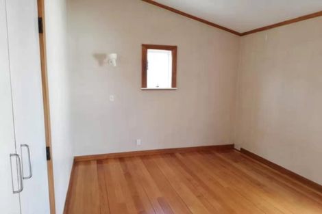 Photo of property in 231 Te Atatu Road, Te Atatu South, Auckland, 0610