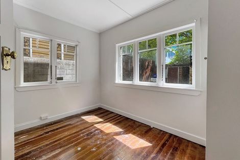 Photo of property in 4/2 Railway Street, Newmarket, Auckland, 1023