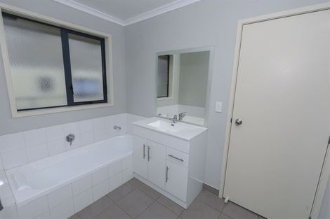 Photo of property in 3 Fletcher Street, Huntly, 3700