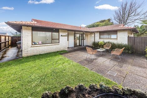 Photo of property in 1/322 Te Atatu Road, Te Atatu South, Auckland, 0610