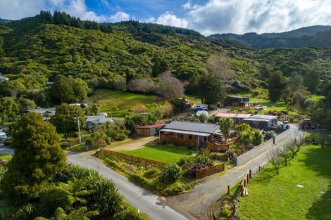 Photo of property in 339 Anakiwa Road, Anakiwa, Picton, 7281