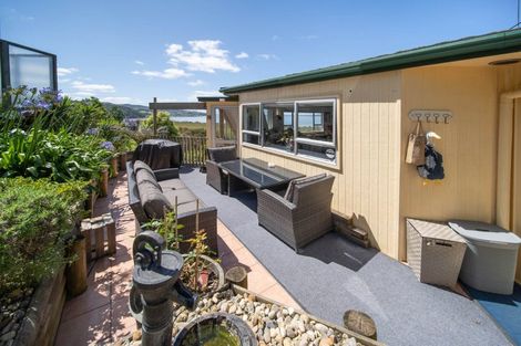 Photo of property in 17 Harbour View Road, Onerahi, Whangarei, 0110