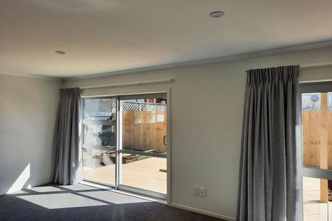 Photo of property in 30a Wrantage Street, Westown, New Plymouth, 4310