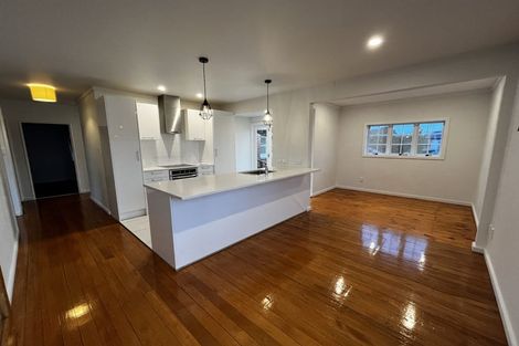 Photo of property in 18 Renton Road, Mount Albert, Auckland, 1025