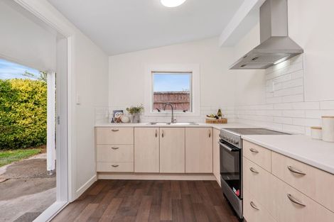 Photo of property in 52 Akaroa Street, Kaiapoi, 7630