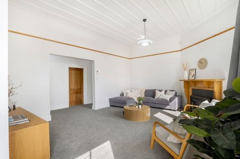 Photo of property in 21 Portal Street, Durie Hill, Whanganui, 4500
