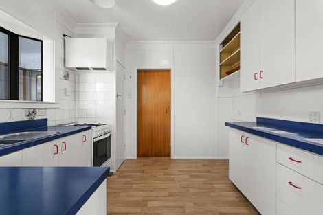 Photo of property in 216a Kennedy Road, Onekawa, Napier, 4110