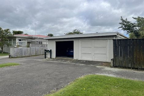 Photo of property in 102-106 Marne Street, Hokowhitu, Palmerston North, 4410