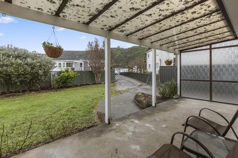 Photo of property in 142a Molesworth Street, Taita, Lower Hutt, 5011
