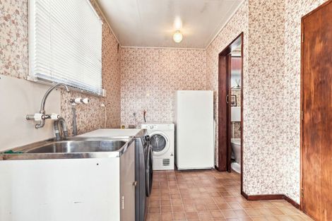 Photo of property in 55 Royal Crescent, Saint Kilda, Dunedin, 9012