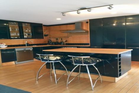 Photo of property in 43a Shanaway Rise, Hillcrest, Auckland, 0627