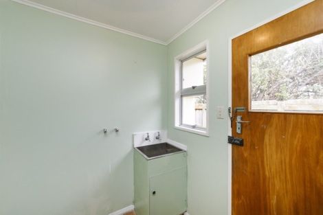 Photo of property in 2/175 Park Road, West End, Palmerston North, 4410