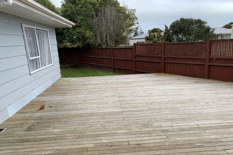 Photo of property in 56 Hamilton Drive, Waiuku, 2123