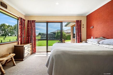 Photo of property in 24 Reynolds Drive, Glenview, Hamilton, 3206