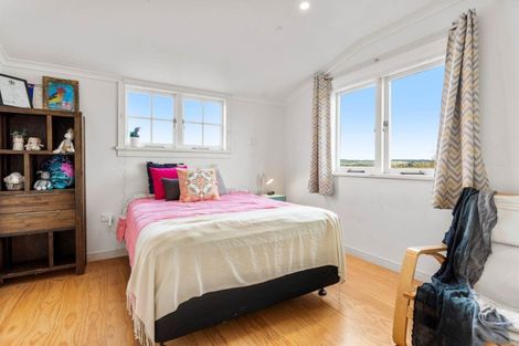 Photo of property in 1 Mill Road, Helensville, 0800