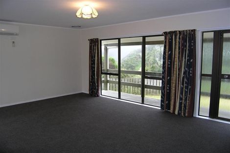 Photo of property in 2/107 Montgomery Avenue, Karori, Wellington, 6012
