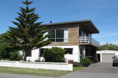 Photo of property in 481 Marine Parade, South New Brighton, Christchurch, 8062